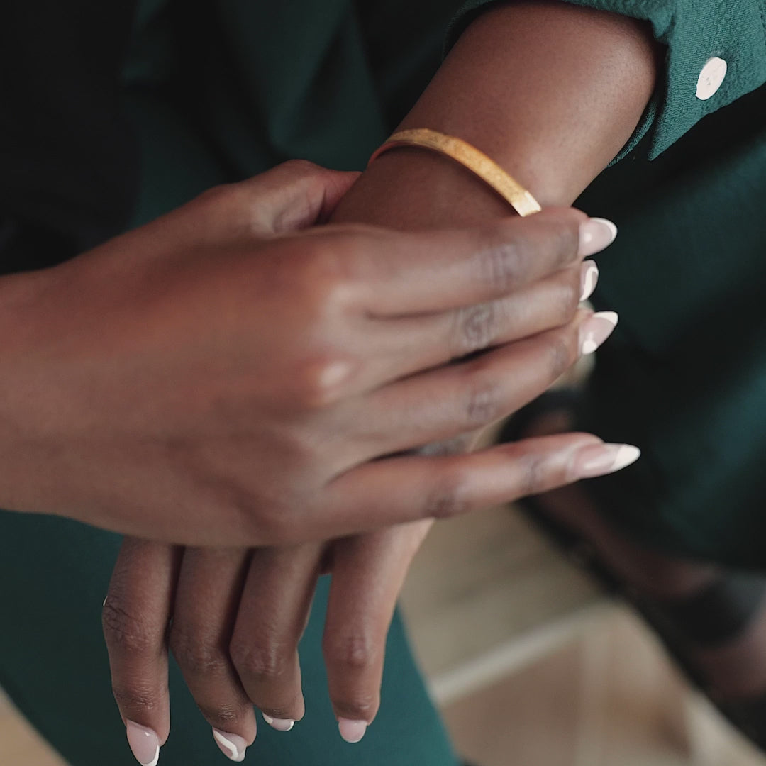 NUUR Ayatul Kursi Bracelet & Ring Set – 18K Gold Plated, Non-Tarnish | Gift-Ready Islamic Jewelry